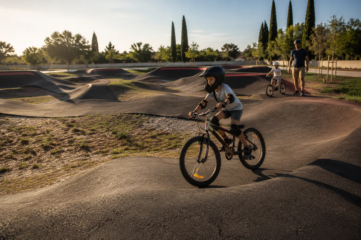 pump track avignon : est-elle adaptée aux enfants et aux débutants ?